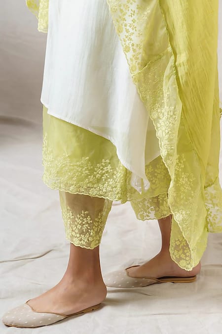 Naaz By Noor Layered Blossom Embroidered Kurta Pant Set 