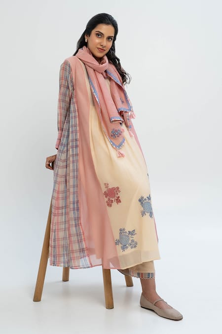 Pants And Pajamas Beige Chanderi Printed Kurta Set 