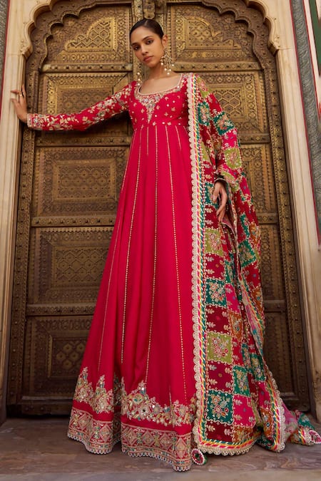 Lashkaraa Embroidered Anarkali Set