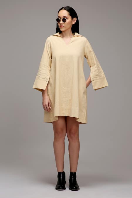 MATI Collared V-Neck Cotton Short Dress 