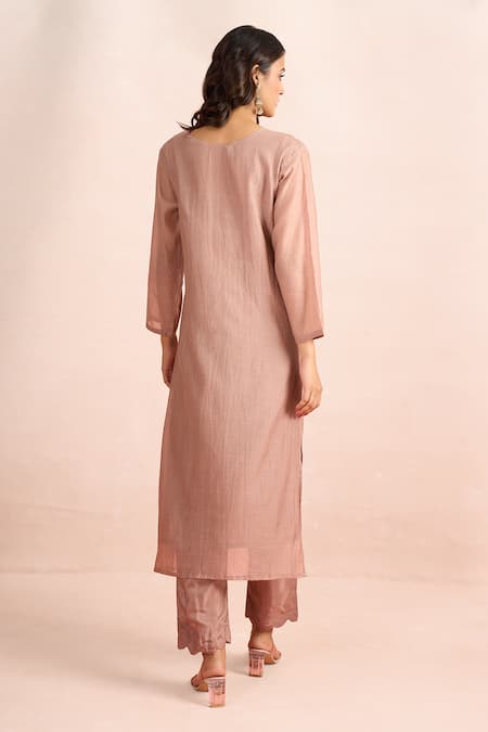 Samyukta Singhania Placed Floret Embroidered Kurta Set