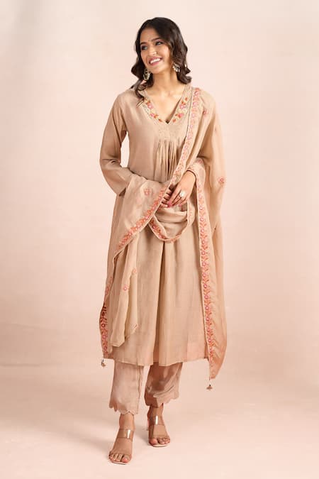 Samyukta Singhania Placed Embroidered Mul Kurta Set 