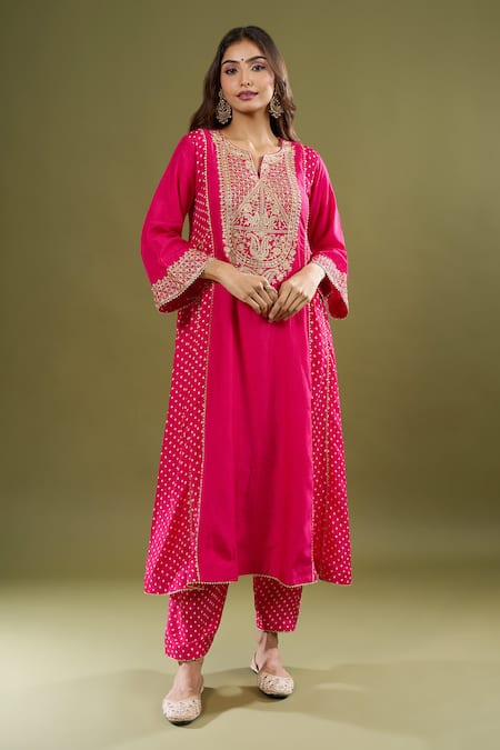 Sheetal Batra Embroidered Kurta & Salwar Set 